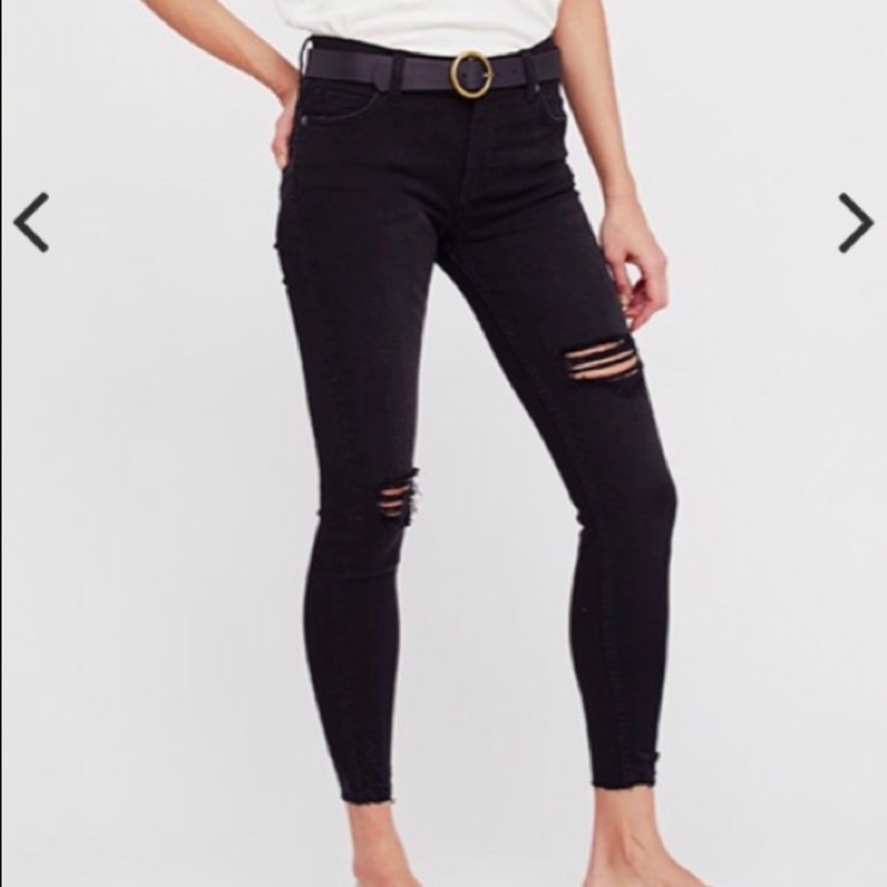 Distressed black Free People skinny jeans